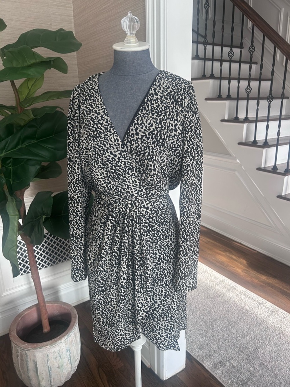 Lucy Paris Black & White Long Sleeve Printed Wrap Dress